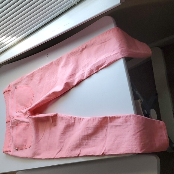 Forever 21 jeans women's size 26 equals US size 2 pink florescent barbiecore - Picture 9 of 15